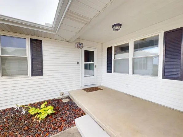 474 County Road 108, Fremont, OH 43420