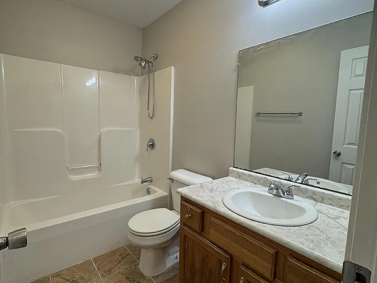 404 Faulkner Dr — Photo 14