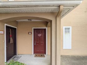 10075 Gate Pkwy N