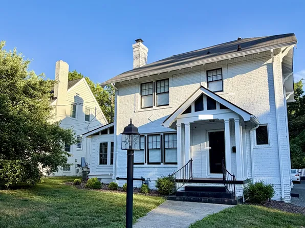 1813 Rolling Rd, Greensboro, NC 27403