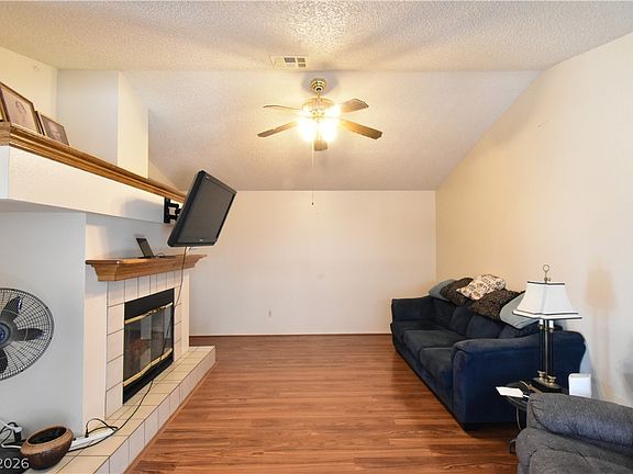 4th image of 5851 Medallion Dr Unit 101