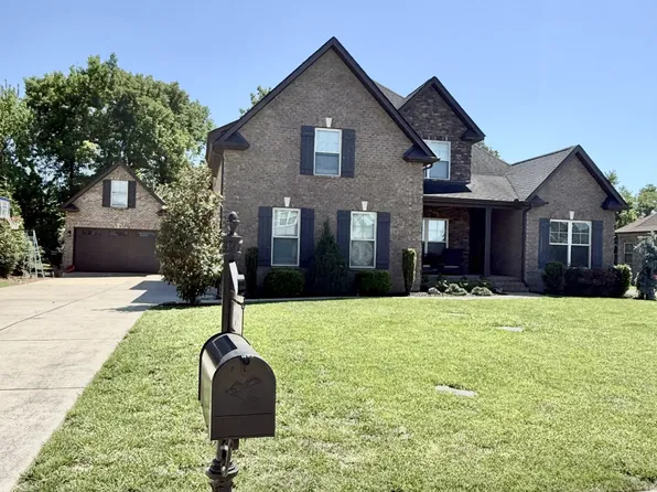 1650 Constellation Ct, Murfreesboro, TN 37129
