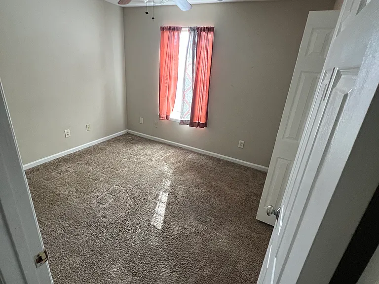 4585 Old Bainbridge Rd — Photo 31