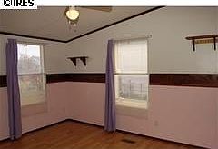 3rd image of 257 33rd Ave