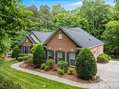 101 Woodwinds Dr, Mount Holly, NC, 28120