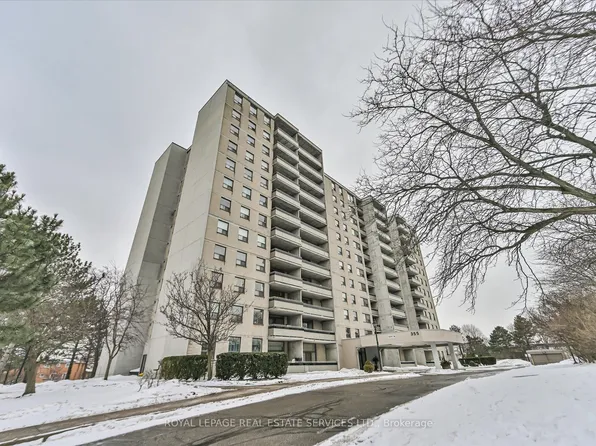 355 Rathburn Rd E #801, Mississauga, ON L4Z 1H4