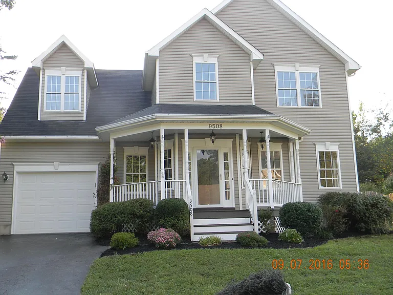 9508 Dabney Ct — Photo 1