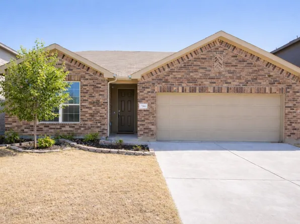 7800 Gangway Dr, Fort Worth, TX 76179