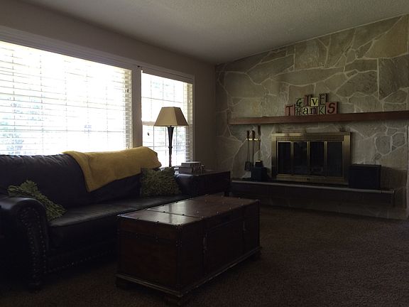 2nd image of 1414 Westwood Ct