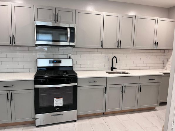 632 Harvard St Floor 1