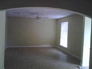 3rd image of 705 Sunset Dr