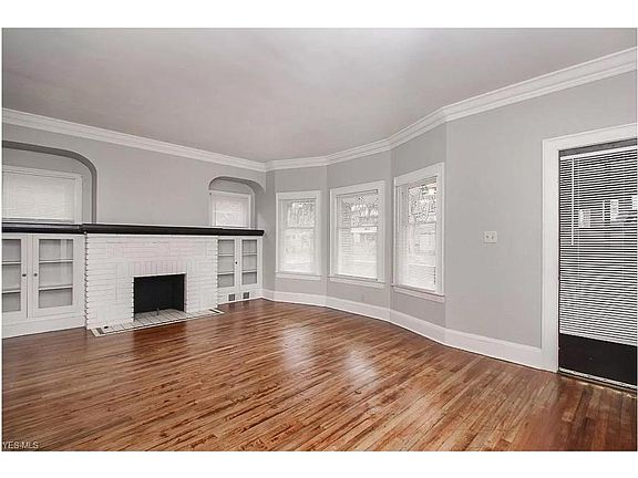 4th image of 3570 E 151st St #1-2