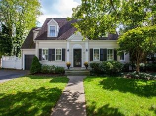 15 Beverly Rd, Wellesley, MA 02481