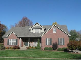 9213 Felsmere Cir, Louisville, KY 40241