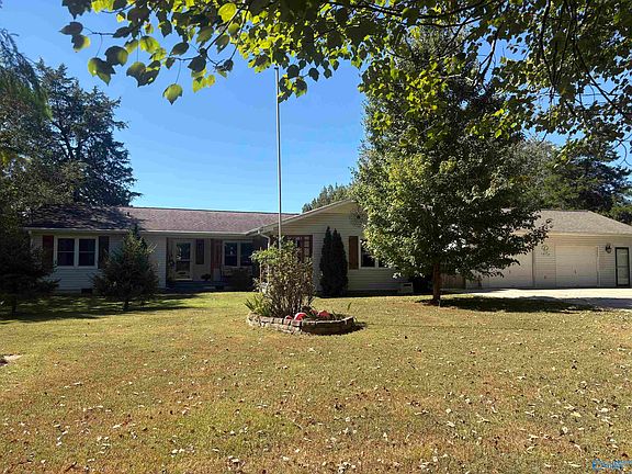 3rd image of 460 Brooks Church Rd
