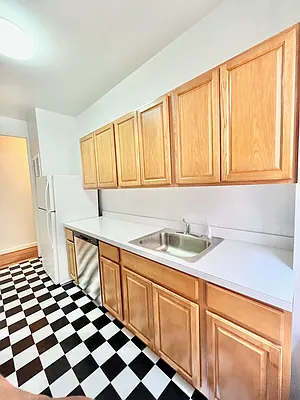 Rented by Kamgirsons & Company, Inc. | media 12