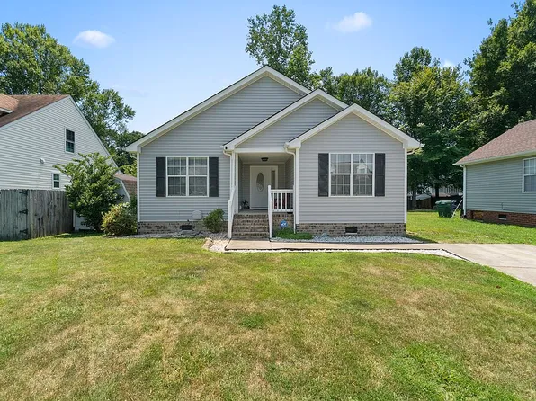 185 Kristen Ln, Suffolk, VA 23434