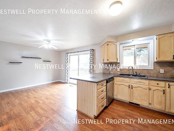 5th image of 7054 S Woodgreen Rd