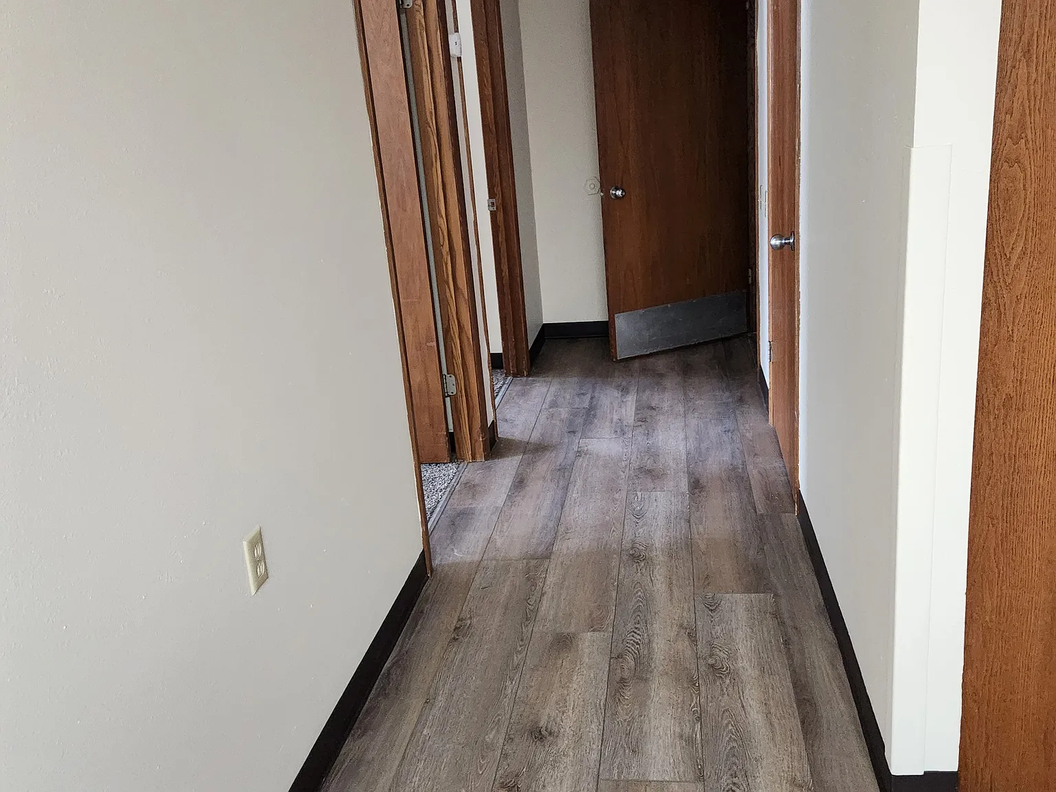 1 bed, 500 sqft, $500 — Photo 3