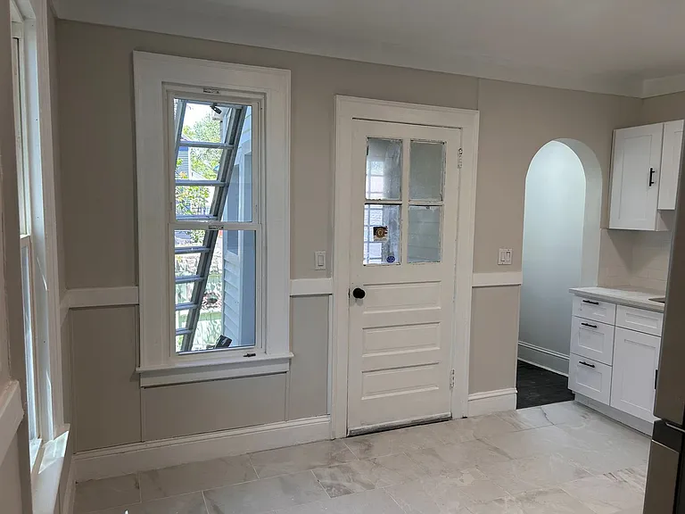 22 Lilac St — Photo 5