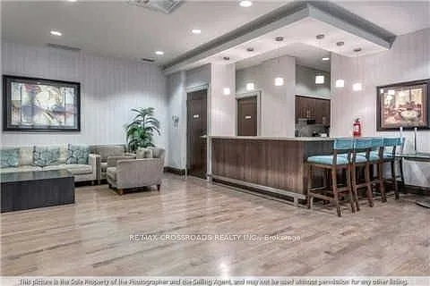 35 Hollywood Ave #1709 — Photo 25