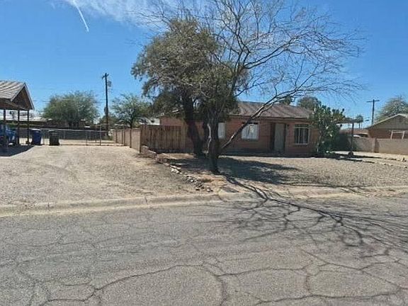 3rd image of 5618 E Calle Silvosa