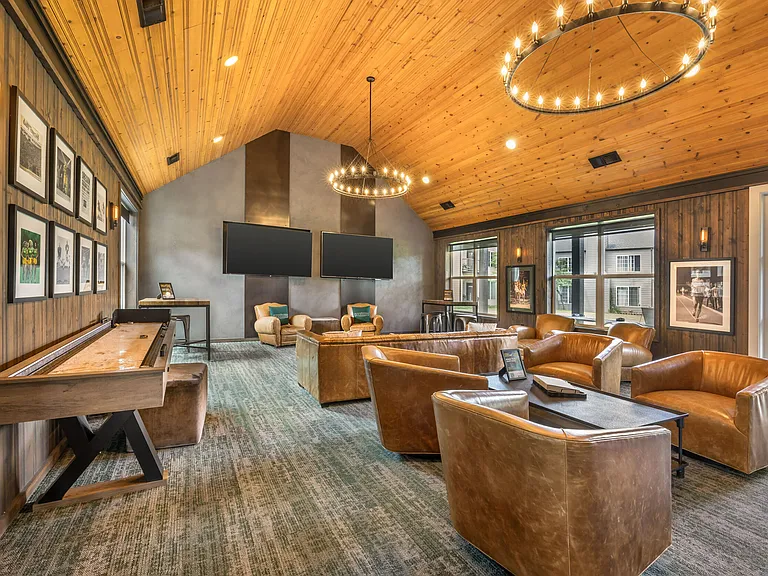 Clubhouse Lounge