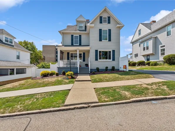 817 Mulberry St, Scottdale, PA 15683