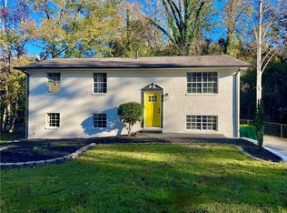 1039 Cedar Cir, Forest Park, GA 30297