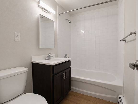 3rd image of 9351 Sheridan Blvd #E1f7f1c2d