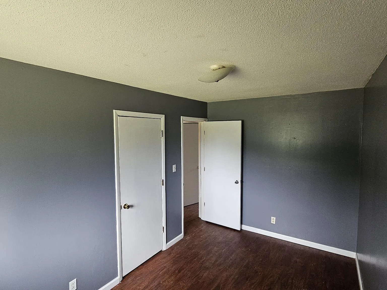 4 bed, 1100 sqft, $1,700 — Photo 4