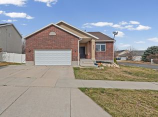 6262 W Imperial Oak Dr, West Jordan, UT 84081