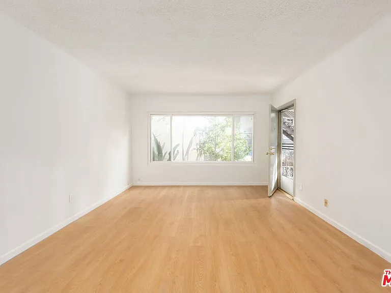 8335 W Manchester Ave #B — Photo 8