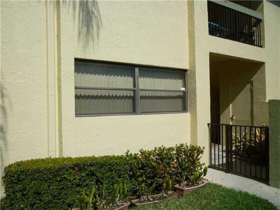 1st image of 4512 NW 20th St #471