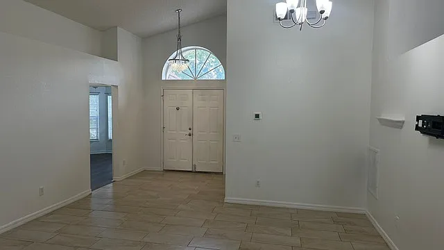 3 bed, 1567 sqft, $2,275 — Photo 2