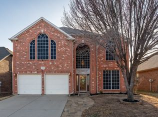 2724 Maple Creek Dr, Fort Worth, TX 76177