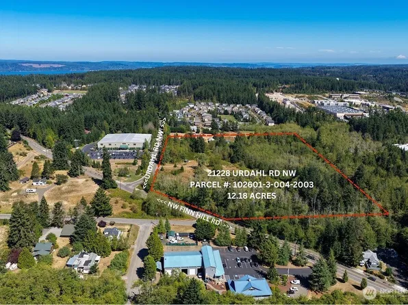 21228 Finn Hill Road NW, Poulsbo, WA 98370