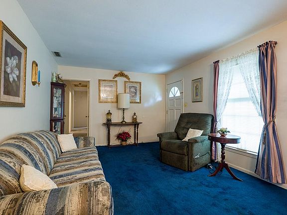 4th image of 2508 Willacoochee Dr