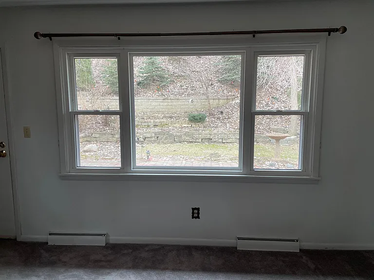 1716 Monterey Ct — Photo 4
