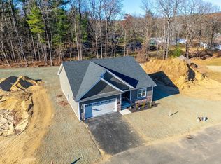 4 Nicols Way, Easthampton, MA 01027