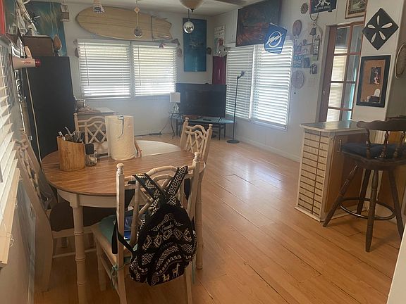 3rd image of 36 Tiffin Way #36
