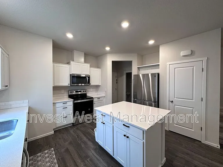 2635 NE 116th Pl — Photo 7