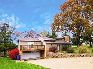 9 Bogey Ln, Hillsboro, MO 63050