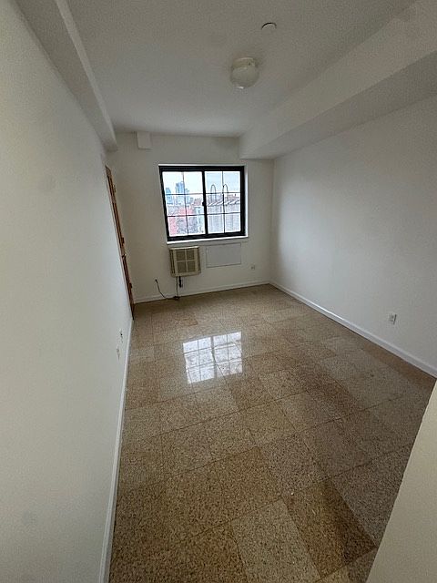 1st image of 25-24 Broadway #4BB