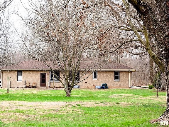 3rd image of 6923 W Wheeler Rd