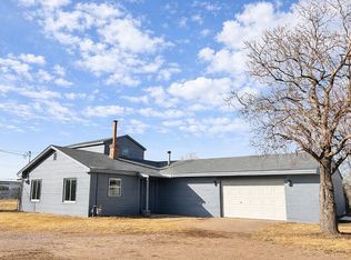 100 E 2nd Ave, South Hutchinson, KS 67505