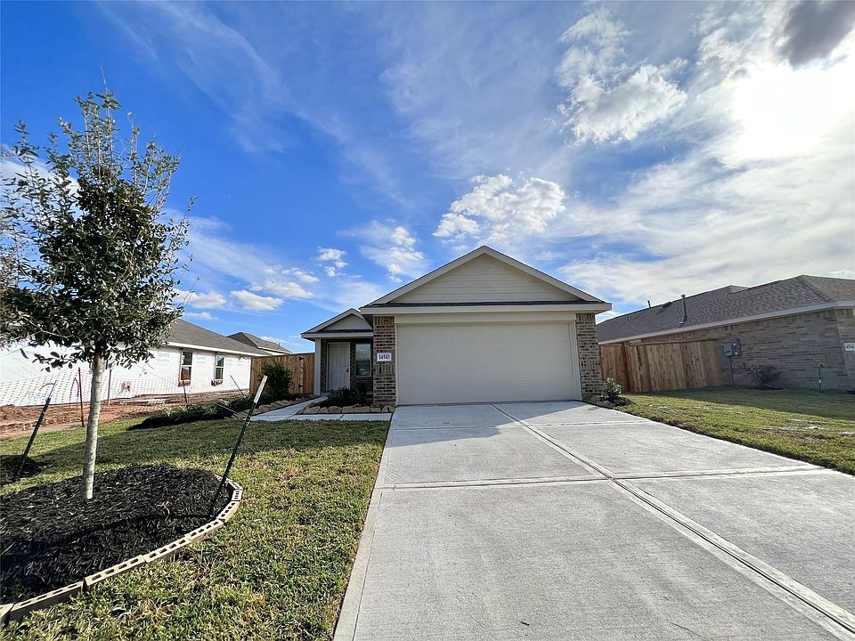 1st image of 14510 Woodcott Warren Way