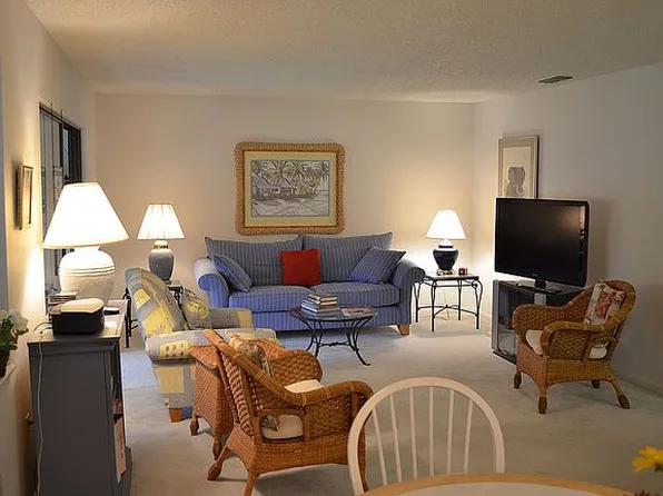 506 Silver Crse APT B, Ocala, FL 34472