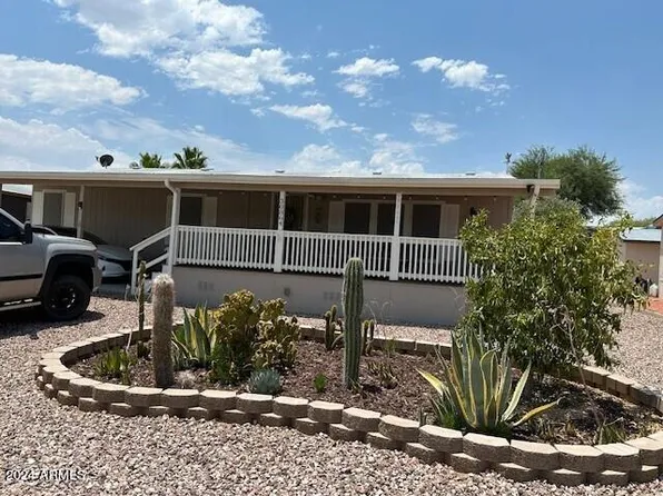 30864 S RUNNING HORSE Road #17, Congress, AZ 85332
