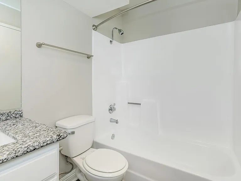 StoneCreek Apartment Homes — Photo 58